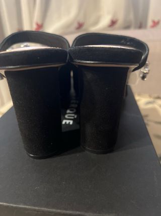 Sandalias fiesta UTERQUE negras