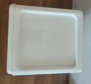 Armarios de baño de plástico beige