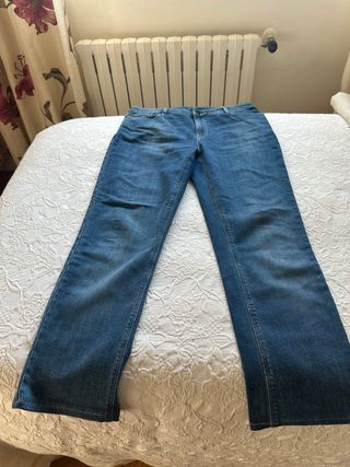 Pantalón vaquero Emporio Armani mujer