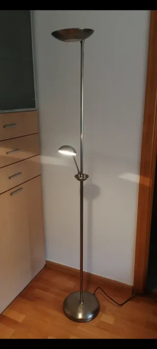 Lámpara de pie níquel