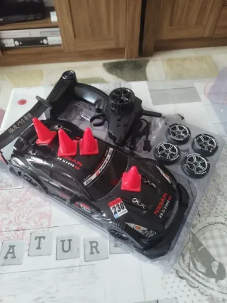 Coche RC Drift Racing 1:16 2.4GHz Nissan GTR 4x4