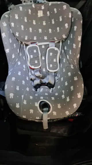 Silla coche Britax Römer roja