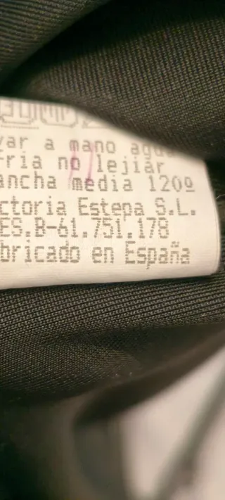 Vestido largo negro sin mangas