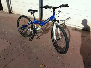 Bicicleta 24 niño azul