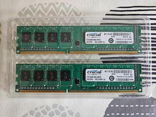 2 Memorias RAM Crucial 4GB cada una DDR3