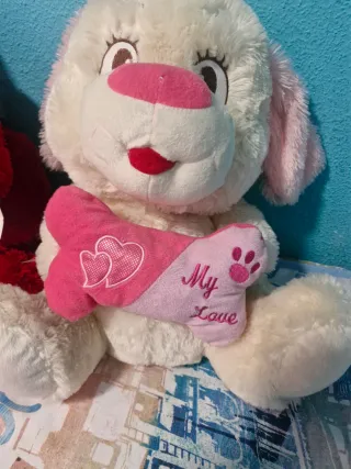 Peluche Oso Rojo y perro Blanco