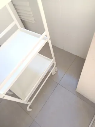 Carrito auxiliar IKEA metálico blanco