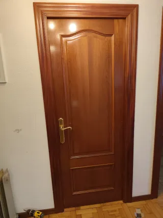 9 Puertas de interior en block madera