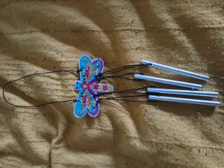 Atrapasueños libélula con tubos