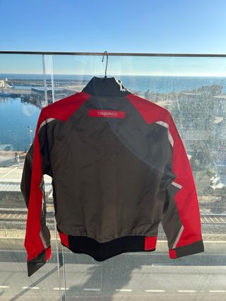 Cortavientos Tribord