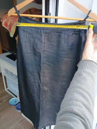 Falda Larga Piel Negra