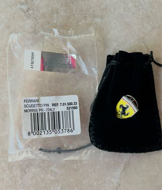 Spilla Scudetto Ferrari Cavallino
