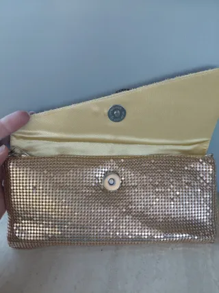 Bolso de fiesta dorado