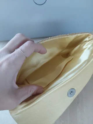 Bolso de fiesta dorado