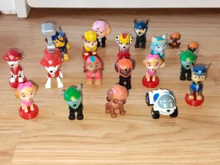 Lote Juguetes Animales y Bloques Construcción