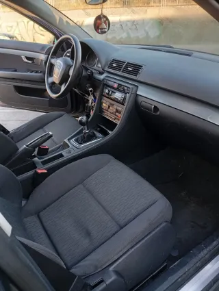 Audi A4 2005 ETIQUETA B