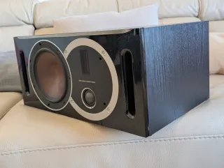 DALI OPTICON VOKAL Caja Original