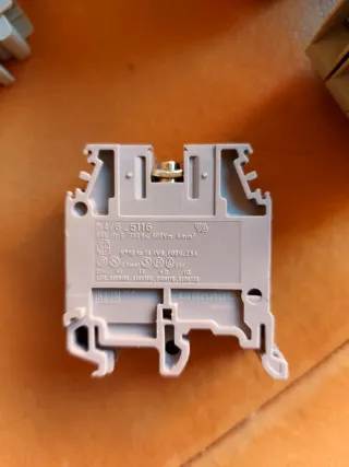 Bornas carril DIN varias marcas y modelos