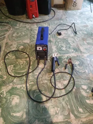 Máquina de soldar Inverter 200A