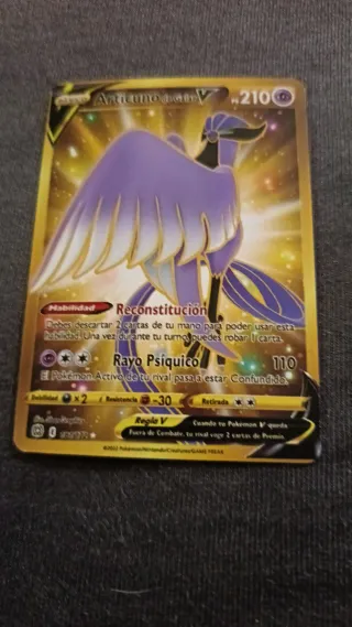 Carta Pokémon Articuno V - 210 HP