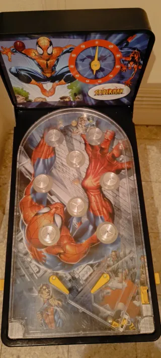 Pinball Spiderman con patas
