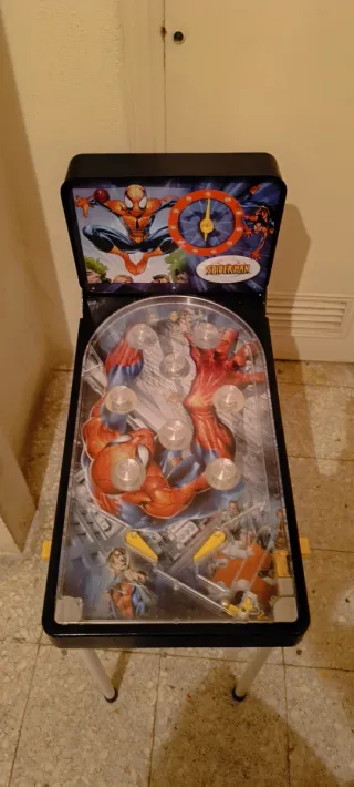 Pinball Spiderman con patas