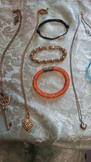 Set collane oro e rosa