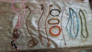 Set collane oro e rosa