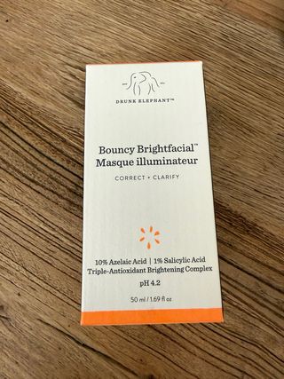 Mascarilla facial iluminadora de Drunk Elephant