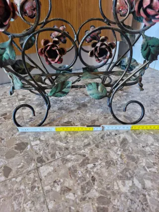 Portariviste vintage ferro battuto rose