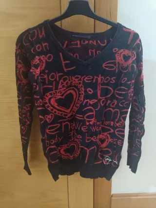 Jersey Desigual Corazones y Texto