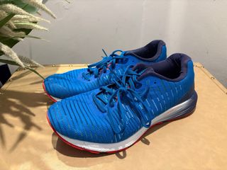 Zapatillas deportivas hombre azul y rojo