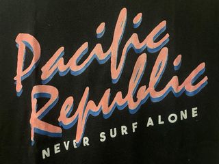 Camiseta Pull&Bear Estampada Negra Talla XS