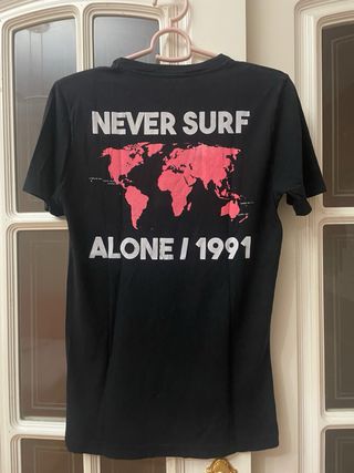 Camiseta Pull&Bear Estampada Negra Talla XS