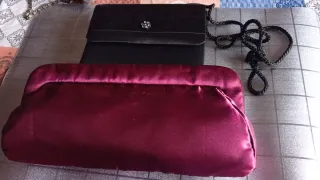 Bolsos de fiesta negros y morados