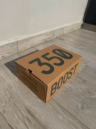 Adidas Yeezy Boost 350 V2 Zebra Talla 43