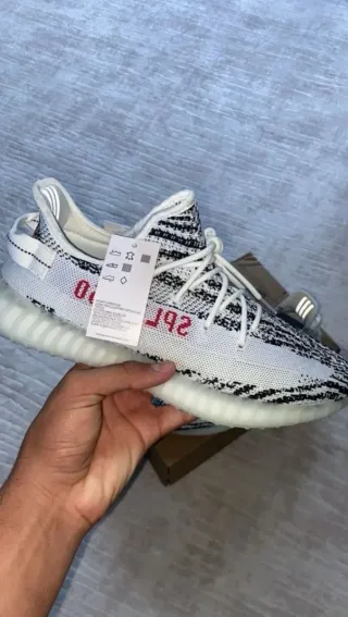 Adidas Yeezy Boost 350 V2 Zebra Talla 44
