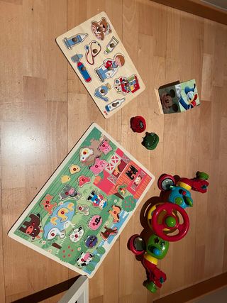 Lote Juguetes Bebé: encajes, rompecabezas, volante