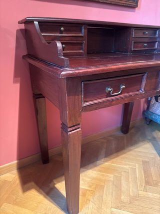 Escritorio vintage de madera