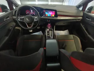 Volkswagen Golf 2024