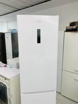 Nevera Combi Gorenje 2m Nueva con tara
