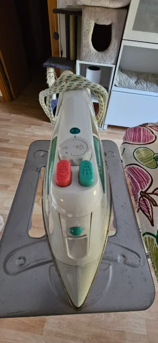 Plancha + tabla de planchar