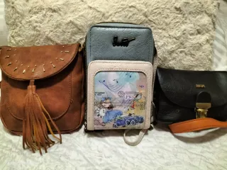 Dos bolsos uno NUEVO Ideal practicod ideal viajes