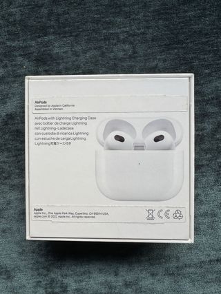 AirPods 3 Apple
