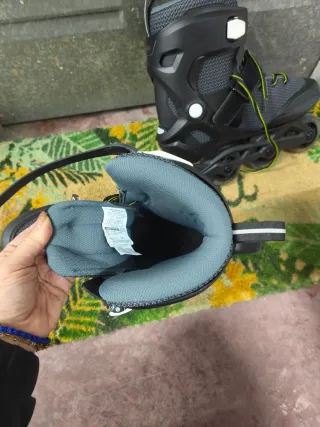 Patines en línea Decathlon talla 41-43 ajustable