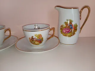 Juego de té vintage con figuras