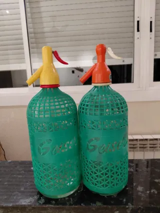 2 Sifones Geiser Vintage