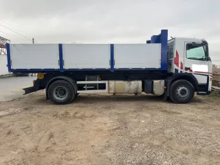 Camión Multilift Volvo