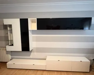 Mueble de salón lacado moderno