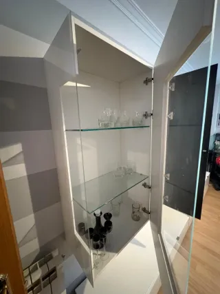 Mueble de salón lacado moderno